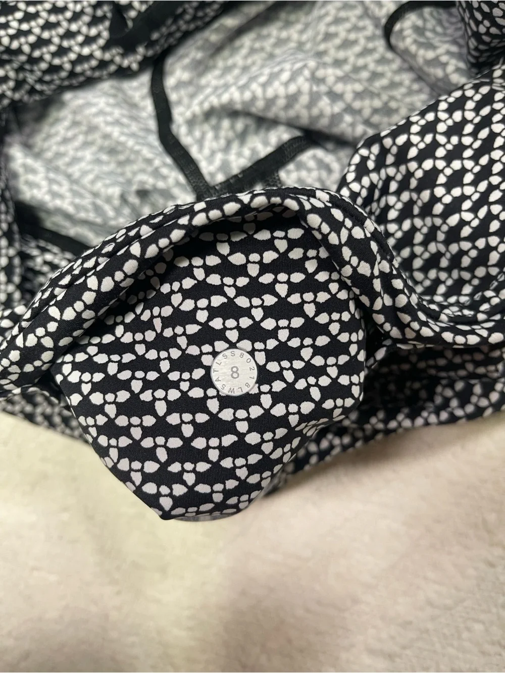 lululemon Fast & Free 7/8 Tight Black & White High-Rise Leggings Size 8